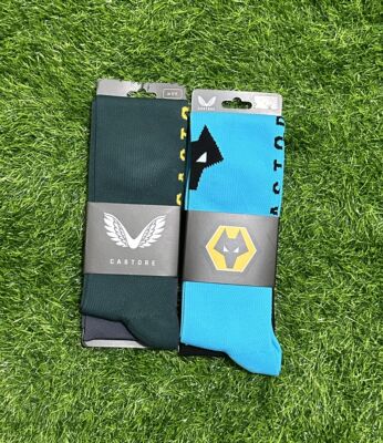 Castore男长筒球员版足球袜狼队