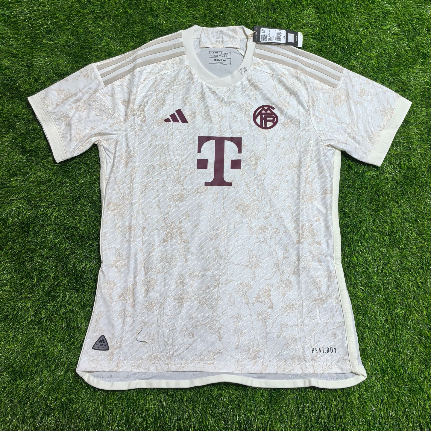 Adidas 拜仁 2324赛季第二客场球员版短袖球衣足球服 IQ4059