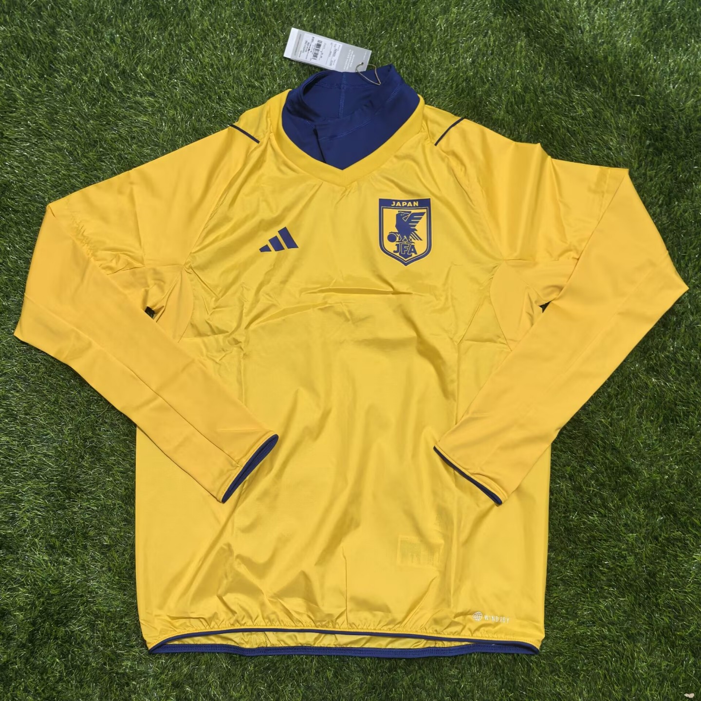 Adidas 日本国家队 2022球员版足球套头风雨衣拇指扣长袖训练服