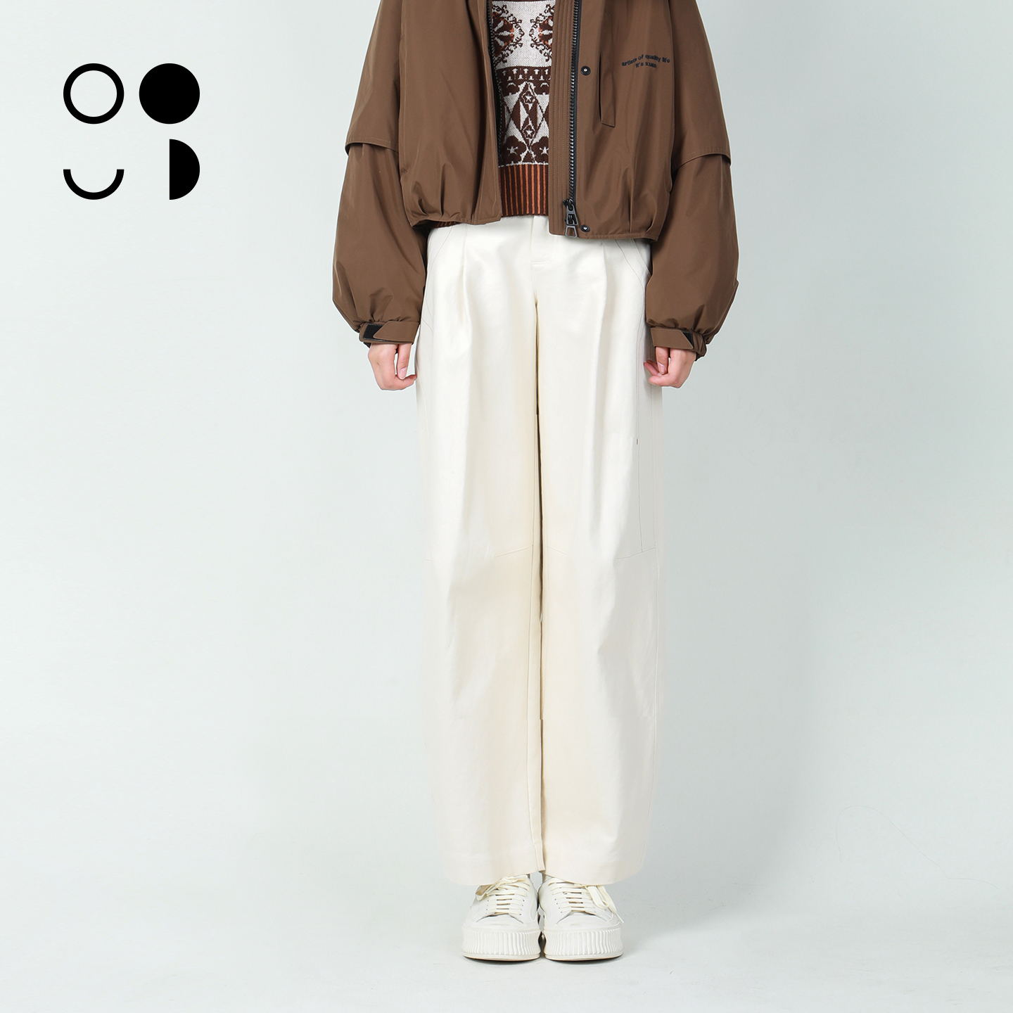 未知未觉25冬新品复古简约设计感高腰微弹直筒休闲裤女W442K19612