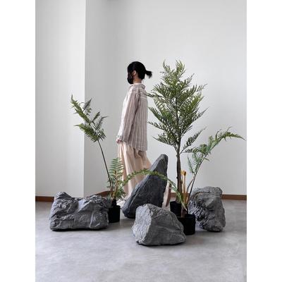 仿真玻璃钢大石头楼梯下绿植造景景观石橱窗造景摄影道具英德石