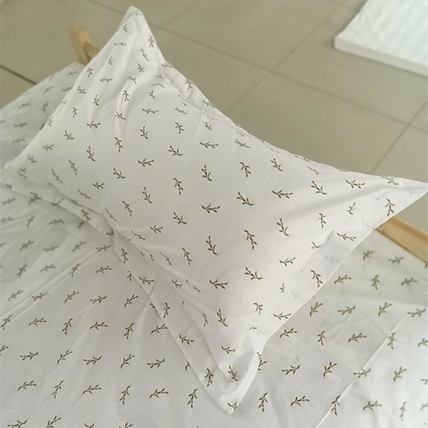 酒店布草宾馆枕套纯棉小麦穗黄色全棉涤棉白色养老院医院老年公寓