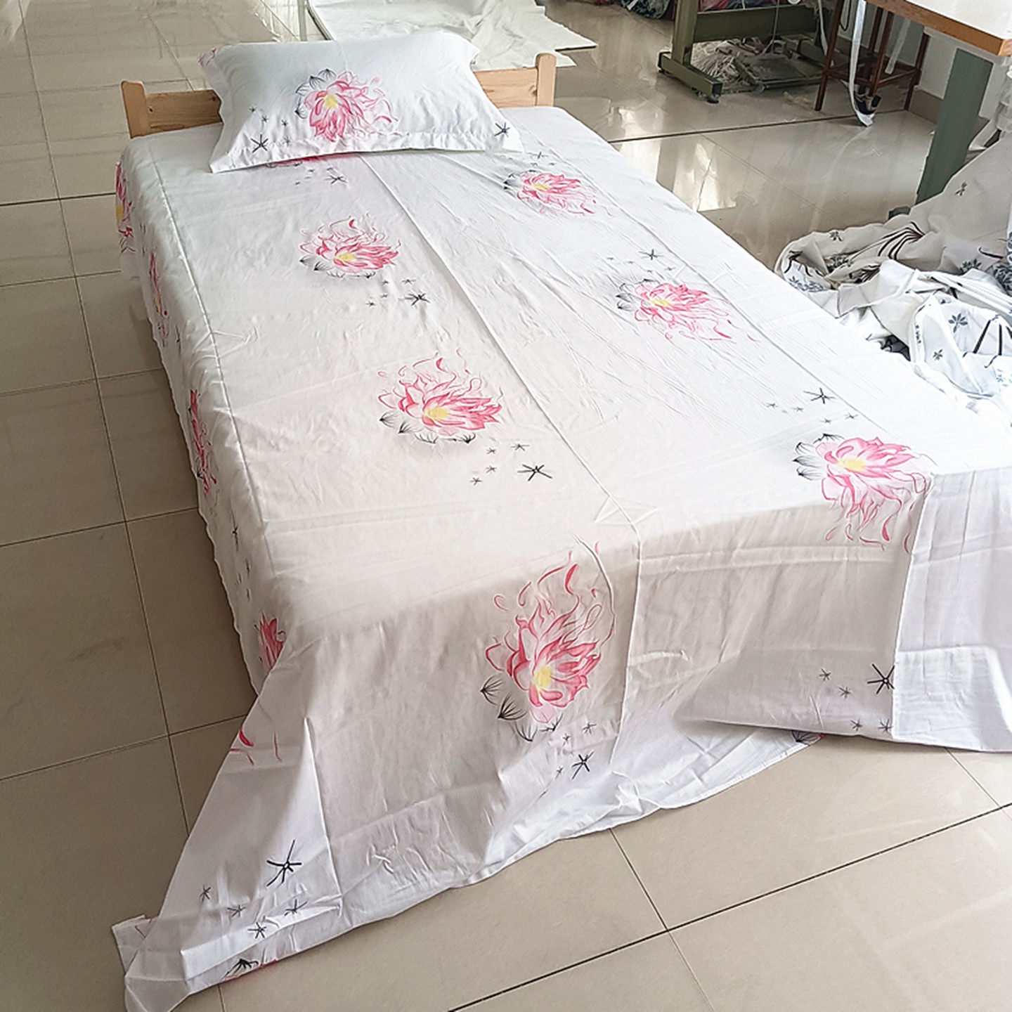 酒店布草纯棉宾馆白色全棉床单被套三四件套枕套床上用品激情绽放