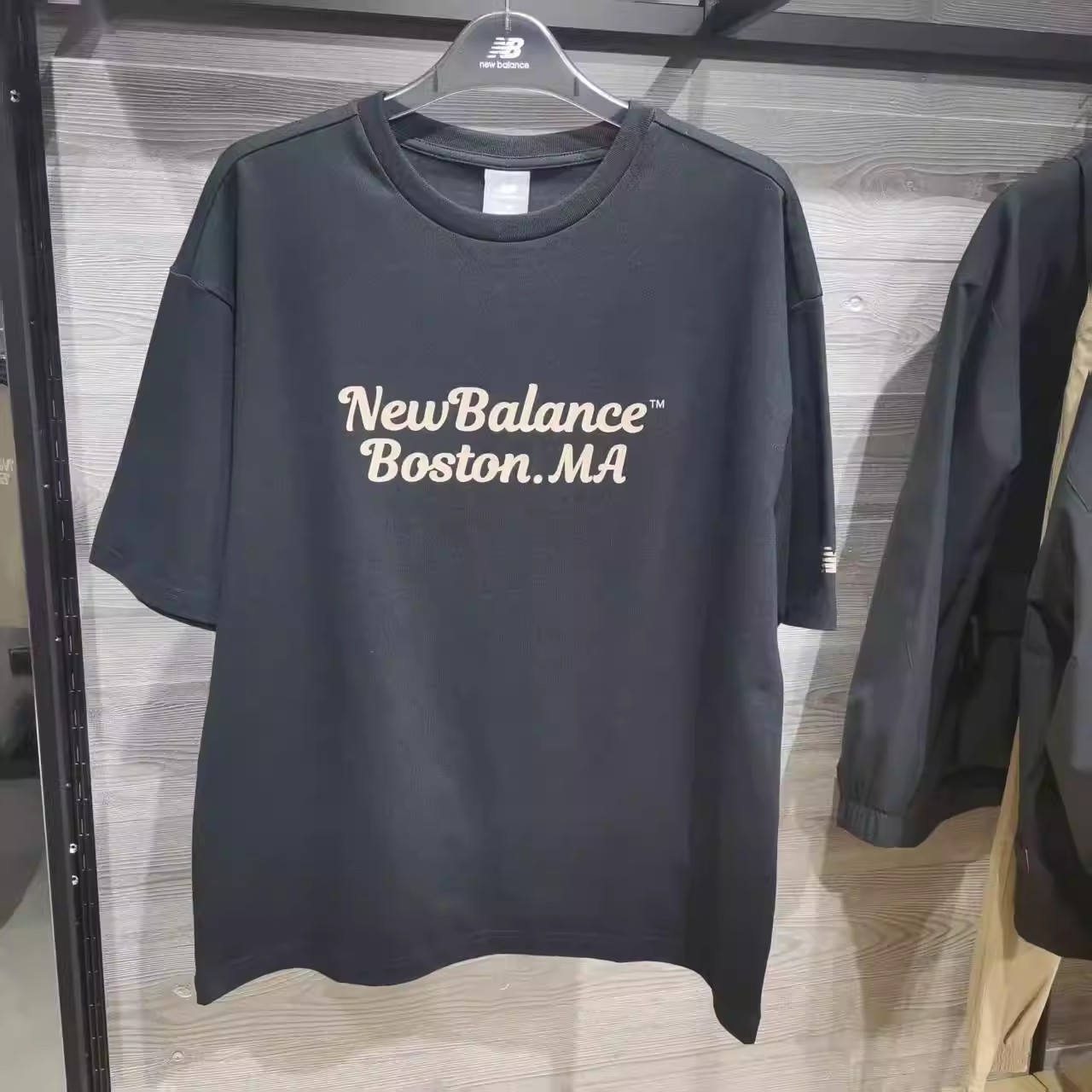 NB休闲纯棉透气圆领短袖T恤男