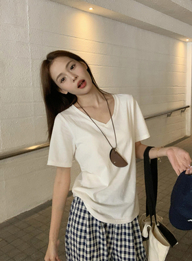 LIL CHER V领白色慵懒感宽松短袖t恤女夏季新款时尚百搭体恤上衣