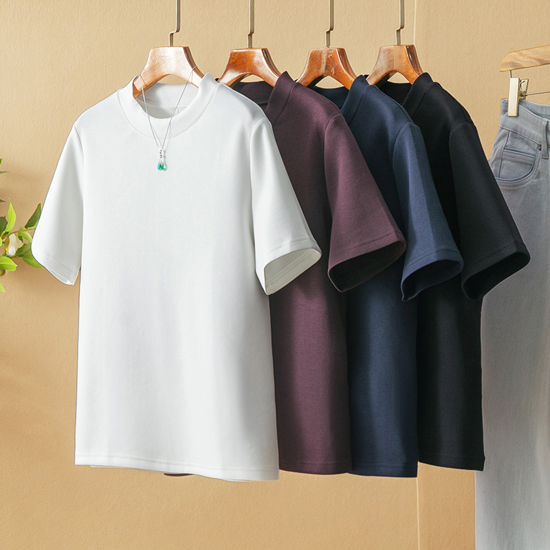 蛮文 高端极简 亲肤匹马棉 时髦半高圆领后中缝线短袖T恤女 57021