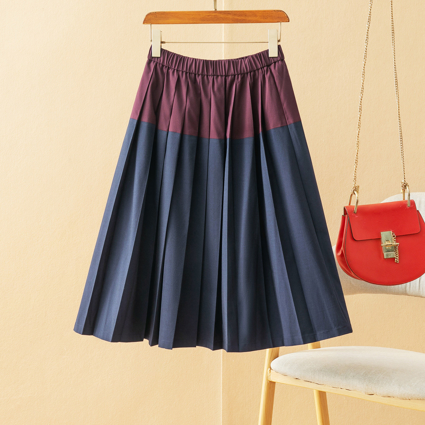 蛮文 性价比巨高 个性学院风 秋冬贵族感撞色梭织百褶半身裙5A223,女装/女士精品,半身裙,淘宝优惠券,粉丝福利购,淘宝优惠卷