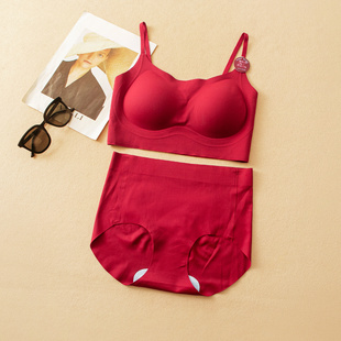 套装 小心机设计V字蕾丝美背文胸高腰内裤 5F032 本命年好运红 蛮文