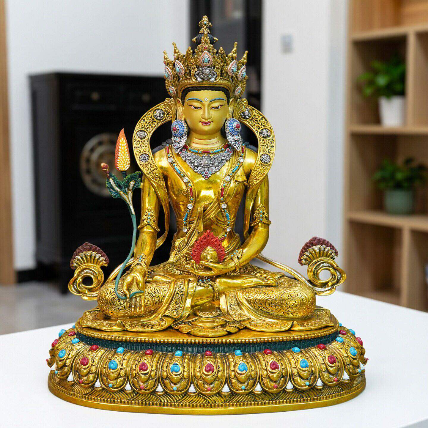 尼泊尔工艺真金色半彩绘地藏王佛像镶嵌彩珠纯铜手工精工錾刻摆件