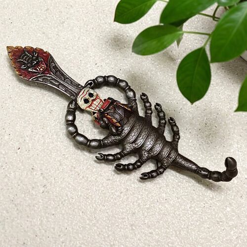 纯铁实心忿怒莲师法器尼泊尔进口九头铁蝎愤怒莲师铁蝎挂件约36cm