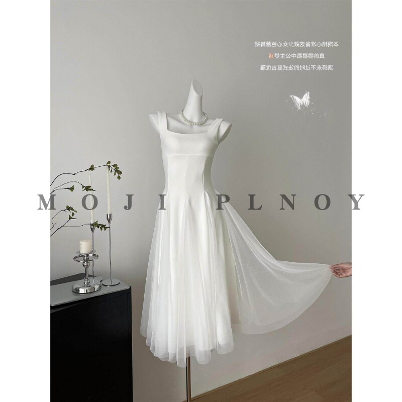 MOJI PLNOY夏季新款白色吊带连衣裙女网纱蓬蓬仙女高级感订婚长裙