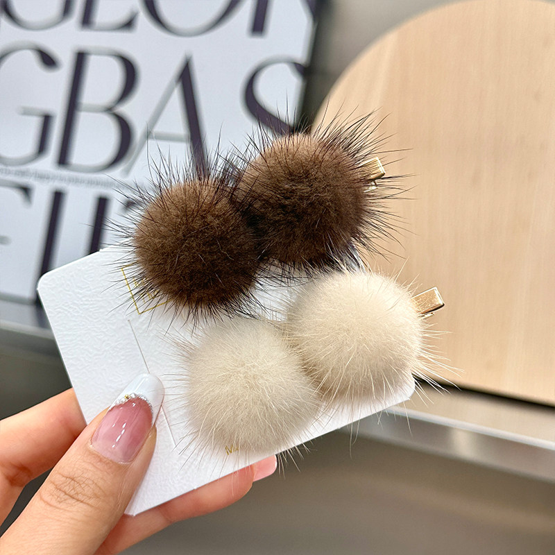 新款秋冬毛毛发卡真毛球球鸭嘴夹刘海发夹可爱少女边夹网红发饰,饰品/流行首饰/时尚饰品新,发饰,淘宝优惠券,粉丝福利购,淘宝优惠卷
