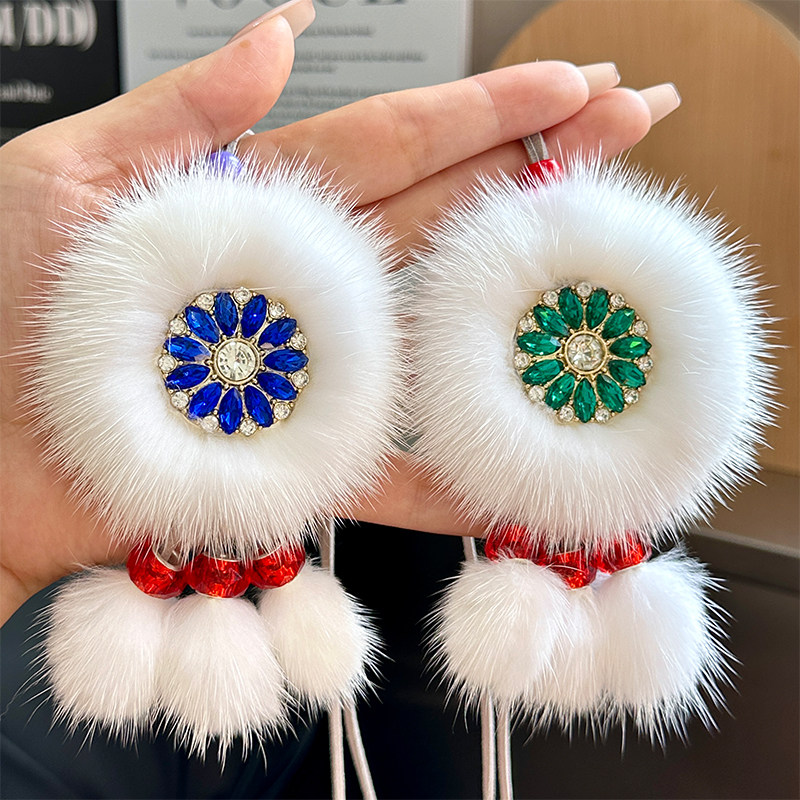 内蒙古鄂温克族太阳花挂链挂饰女