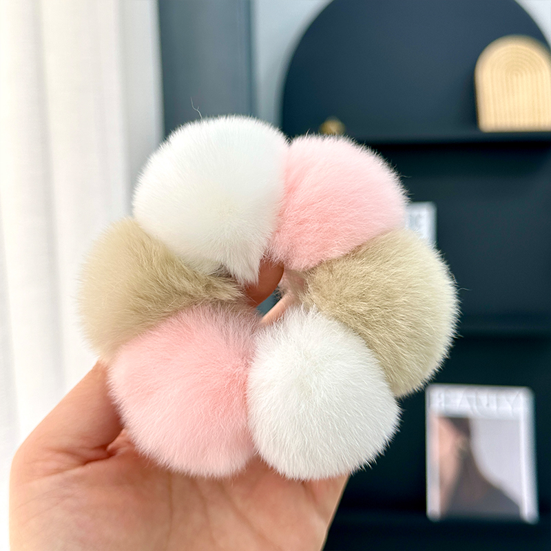 气质毛球獭兔毛皮筋发饰发绳