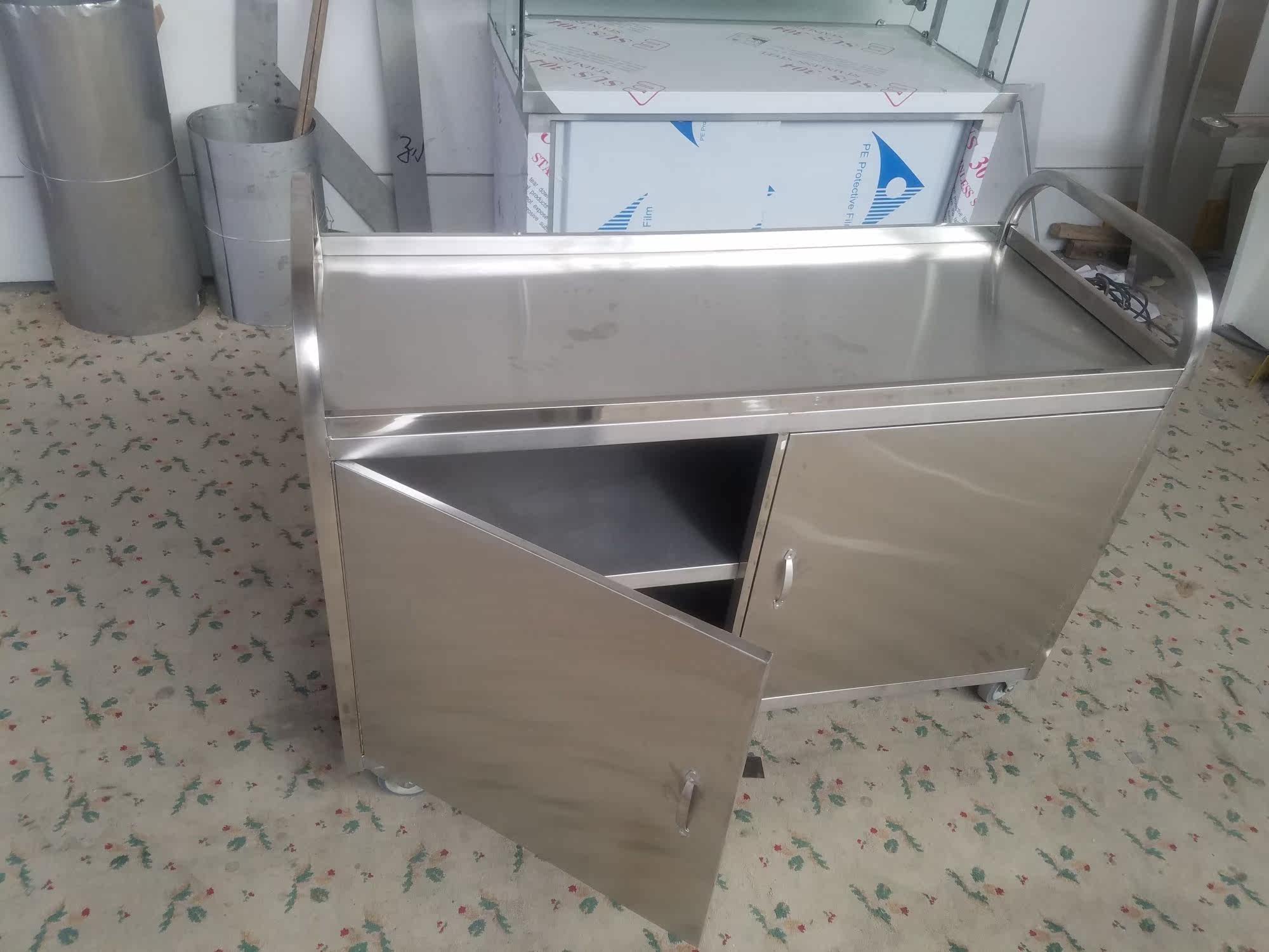 three layers Stainless steel dining car wheelbarrow Customized Booth Take-out food Restaurant Delivery vehicles Bean jelly garden cart Closed dining carin the Business/Office Furniture , Dining/Baking furniture , Diner  category - from Buy2taobao.com to provide professional Taobao agent buy service