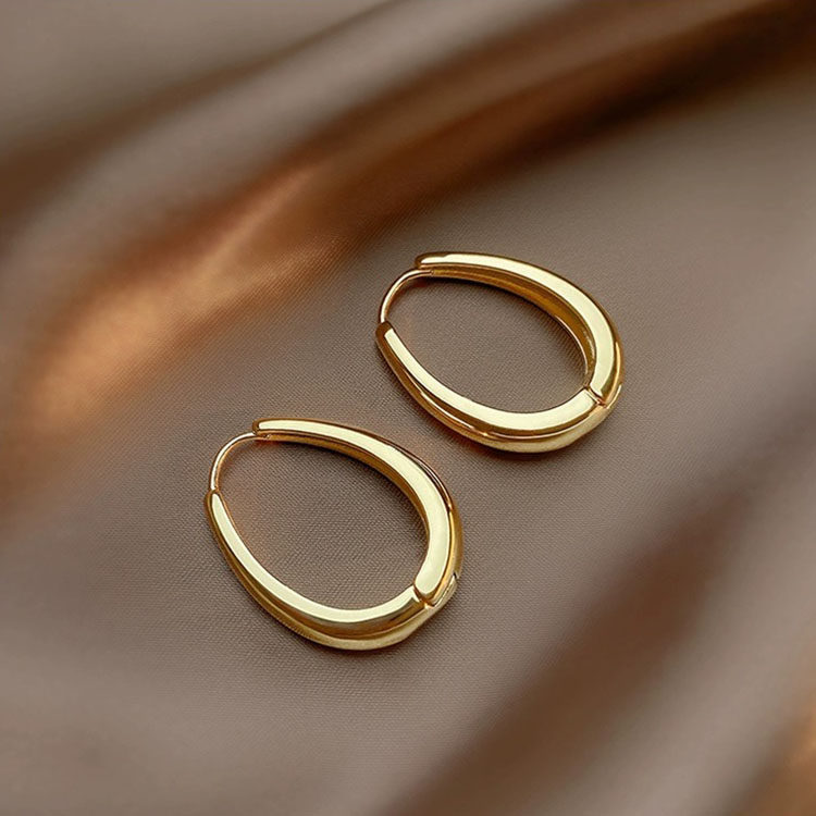 金属椭圆镂空高级感耳圈