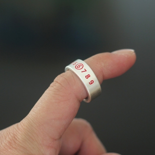 有一说一 自主原创小众风格 男女通用 红色戒指 尾戒指环潮戒配盒