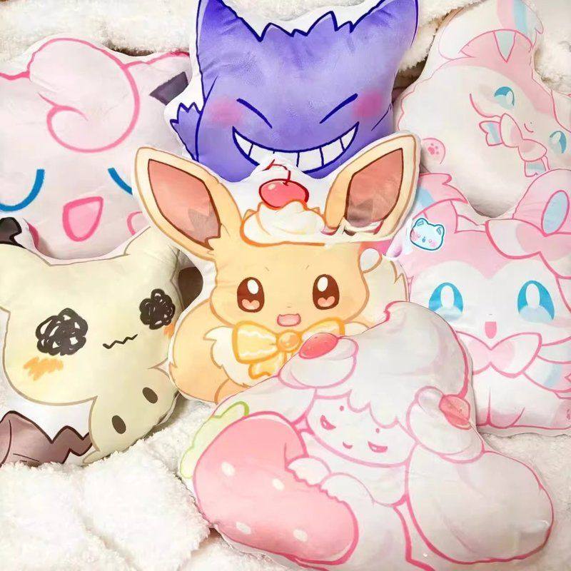 宝可梦口袋妖怪抱枕靠垫皮卡丘枕头车用家居房间婚礼2025单人可爱