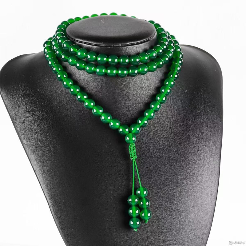 天然绿玉髓项链108佛珠项链菠菜绿色玛瑙项链 翡翠色玛瑙圆珠款式