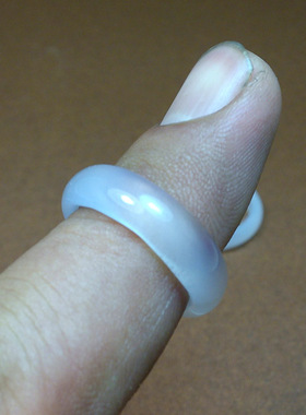 天然白色玛瑙戒指 玉石戒指 白玉髓戒指 包邮