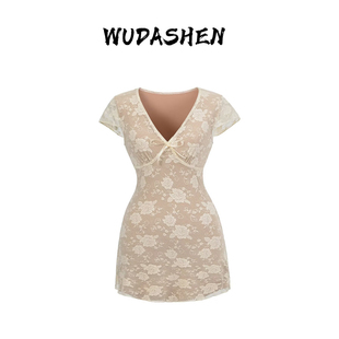 【你伍老板娘】“金丝雀”蕾丝双层不透深A字短袖连衣裙