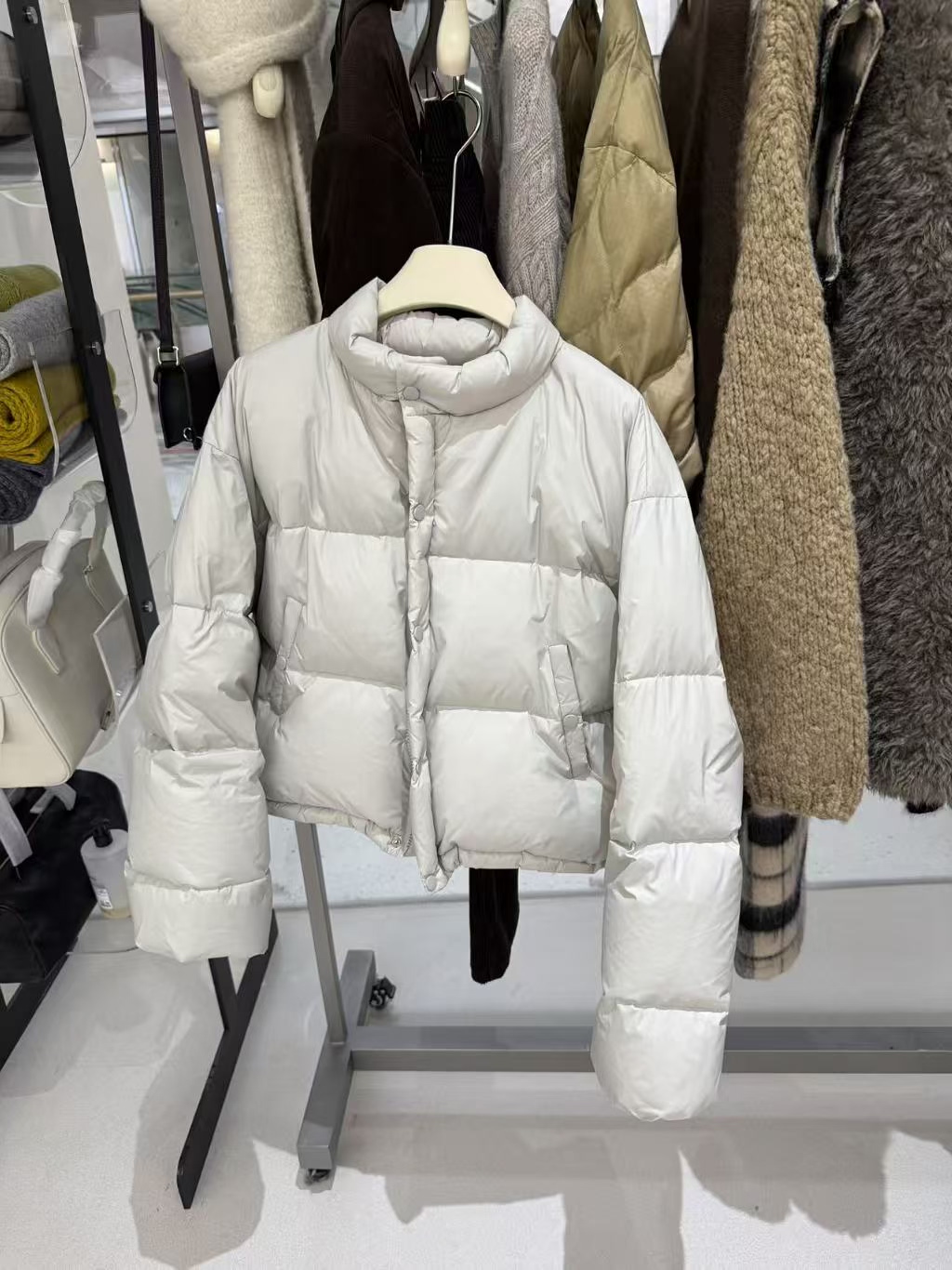 Verso冬新款韩代羽绒服百搭休闲90白鹅绒轻薄羽绒面包服显瘦短款