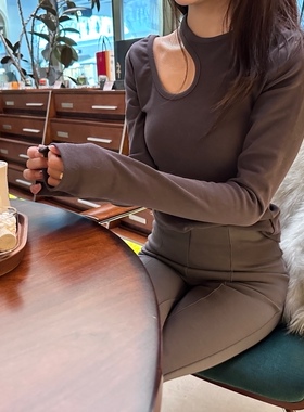 现货 木炭灰肩膀挖洞 超舒服的长袖打底衫 蛋糕裙套装