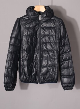 1佩妮美丽 郭系列秋冬直筒长袖短款拉链夹克皮衣羽绒服A112711F