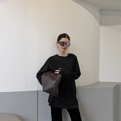 摩登197烫钻满天星长袖T恤女