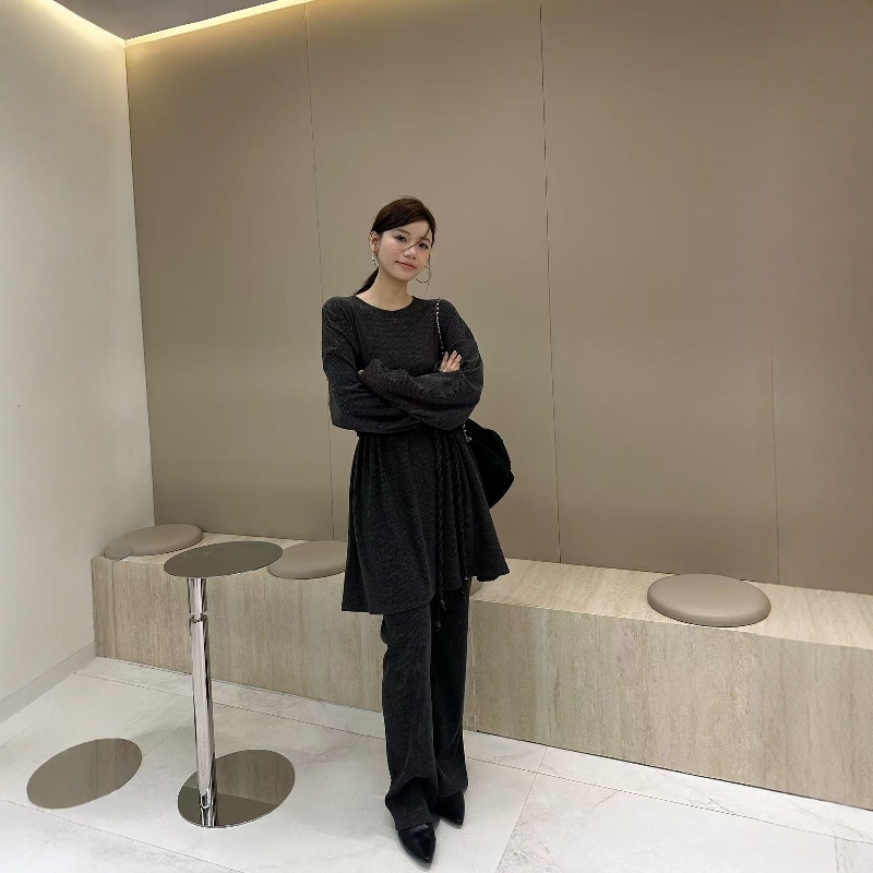 摩登197圆领长袖T恤微喇长裤套装