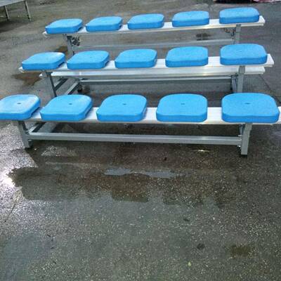 移动带轮简易看台bleachers拆装移动式裁判台田径场观众看台