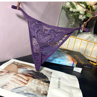 超薄透明心形性感女人丁字裤 低腰镂空蕾丝女生T裤 红色简约内裤