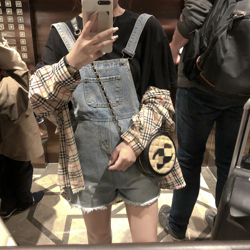 曾小咸 减龄网红背带裤女2019新款夏季显瘦韩版高腰牛仔短裤潮满125.00元可用1元优惠券