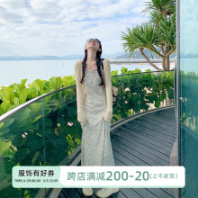 曾小咸 海岛日记 清新碎花吊带连衣裙女春夏温柔风修身显瘦长裙子