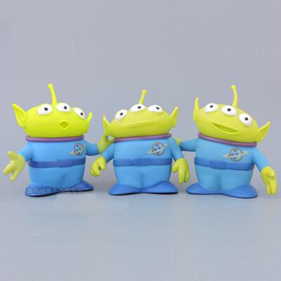 Toy dolls always mobilize, three-eyed, three-eyed, open thei