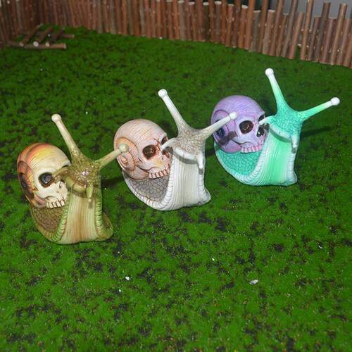 On Halloween, well have a sculpted gardening of the sculpto