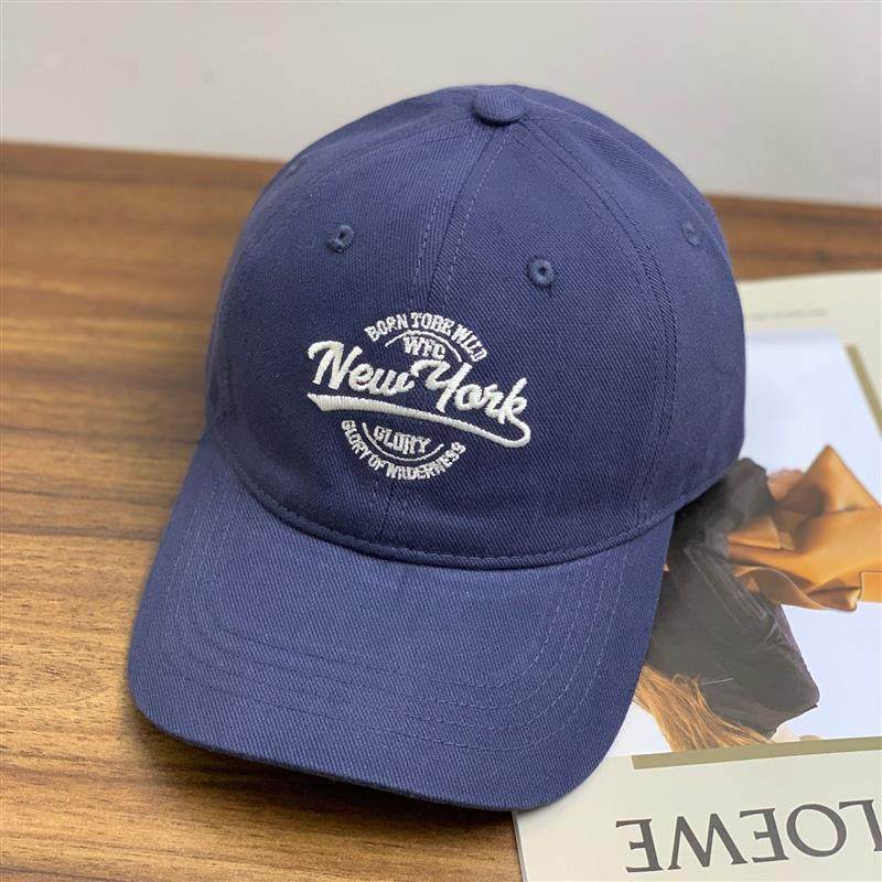 The U.S. relic embroidered soft-top baseball hat girl with a