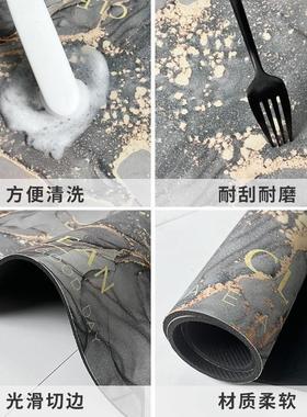 The marble bathroom silica silica salivated the bathroom doo