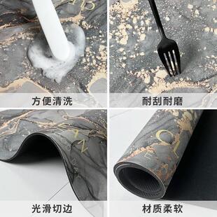 The marble bathroom silica silica salivated the bathroom doo