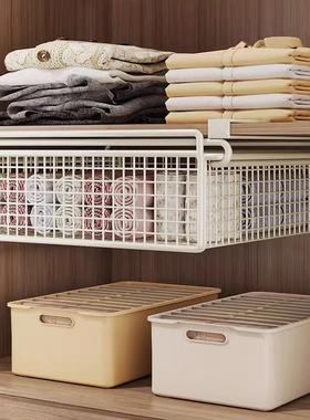 The closets filled with stratification drawers, and the sla