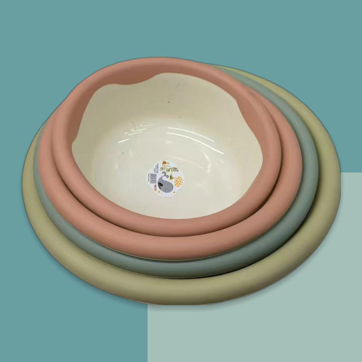 Thickened household washing and face basin, simple plastic b