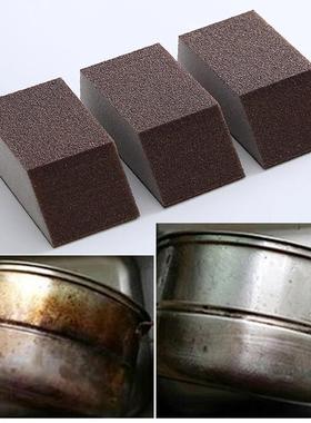 Diamond sand for scrubbing crevices and corners, sponge for