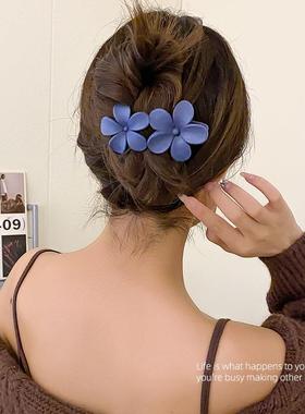 2023 New Style Large Duckbill Clip for Women - Floral Decora