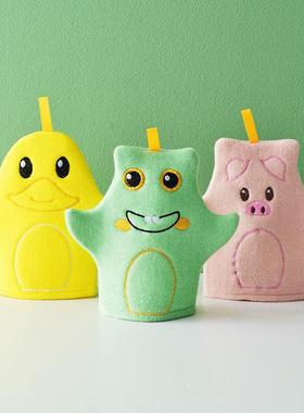 Children's Bathing Towel that is gentle on the skin, a wonde