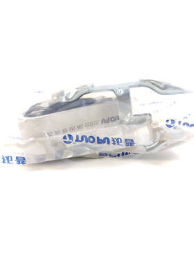 拓普发动机机脚支撑胶垫A2462400809适用于奔驰W176W246X156C117