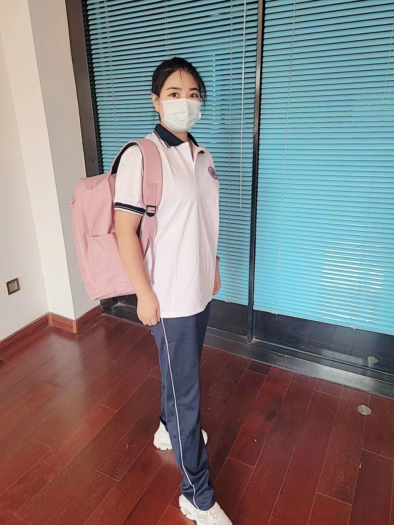 志成中学初中夏季校服套装