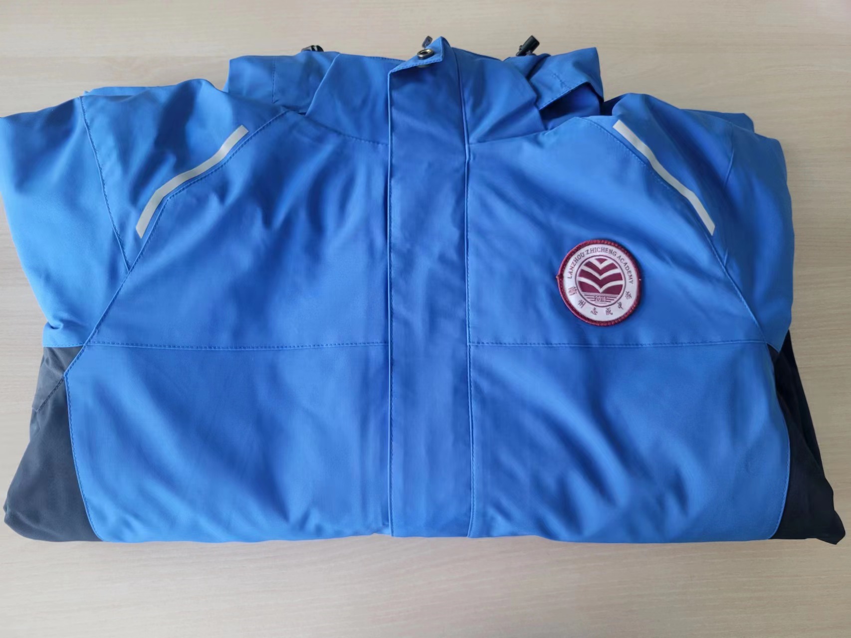 志成中学初中冬季校服