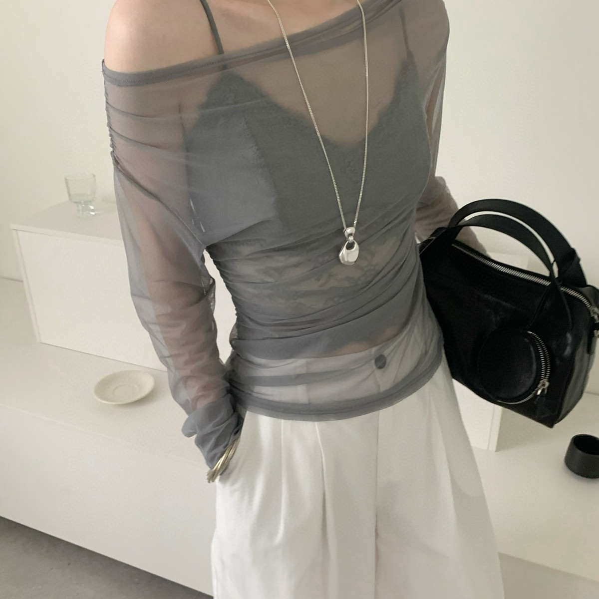 eternal.西子-春夏首爆可拉一字肩可当荡领网纱防晒小衫51838