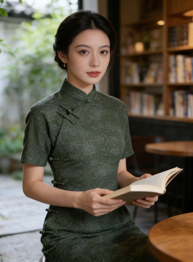 绿色文艺旗袍夏季2026年新款复古中国风提花全开襟日常改良连衣裙