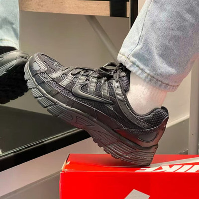 耐克P-6000纯黑黑武士低帮跑步鞋